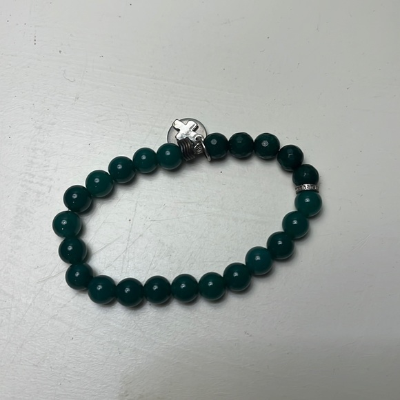 chavez for charity Jewelry - Br3. Chavez for charity green bracelet.